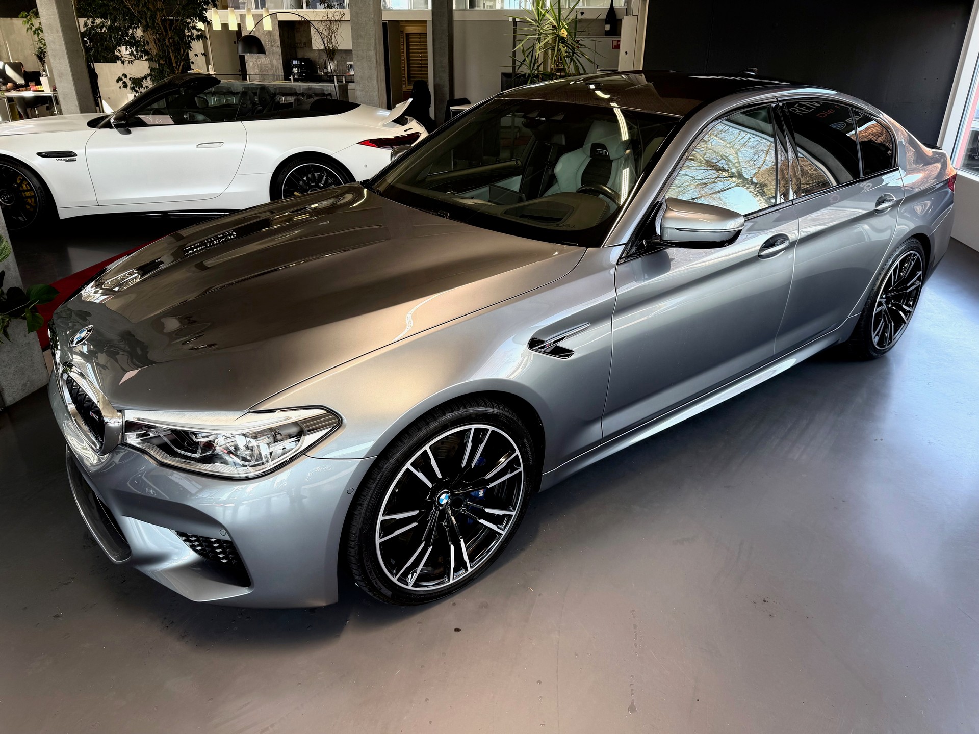 BMW M5 xDrive Drivelogic-image-2