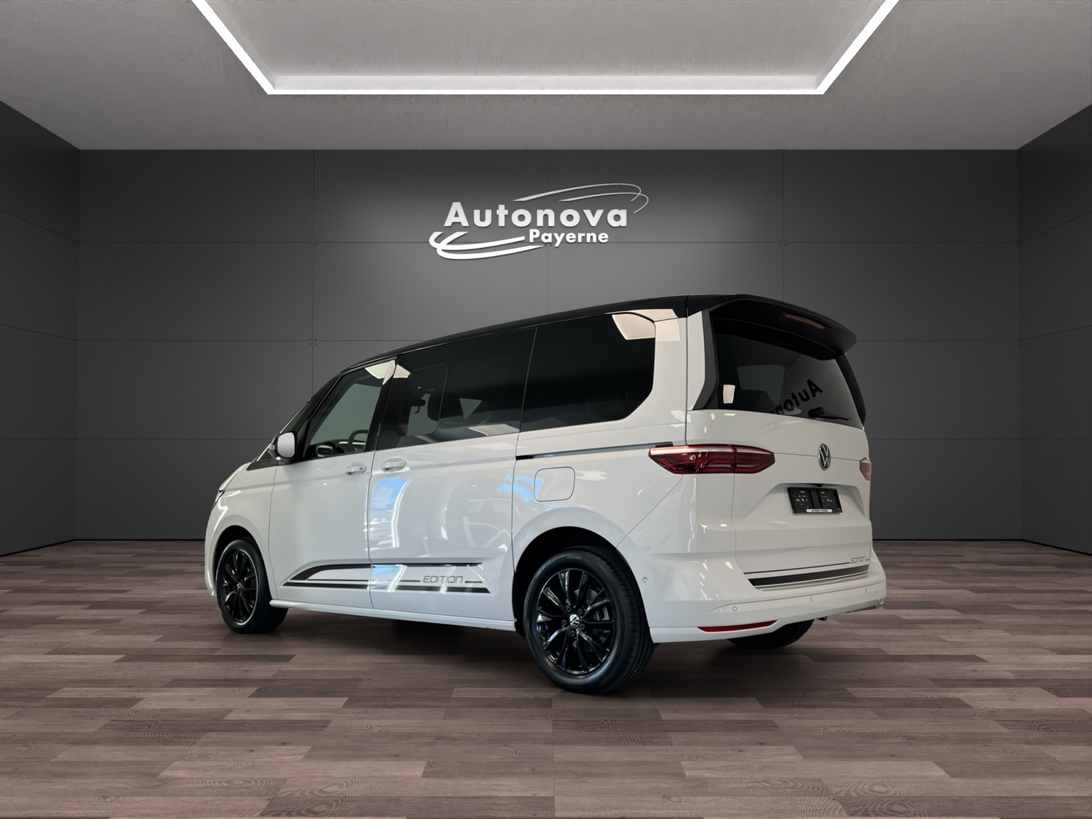 VW Multivan 2.0 TDI Life Edition DSG-image-3
