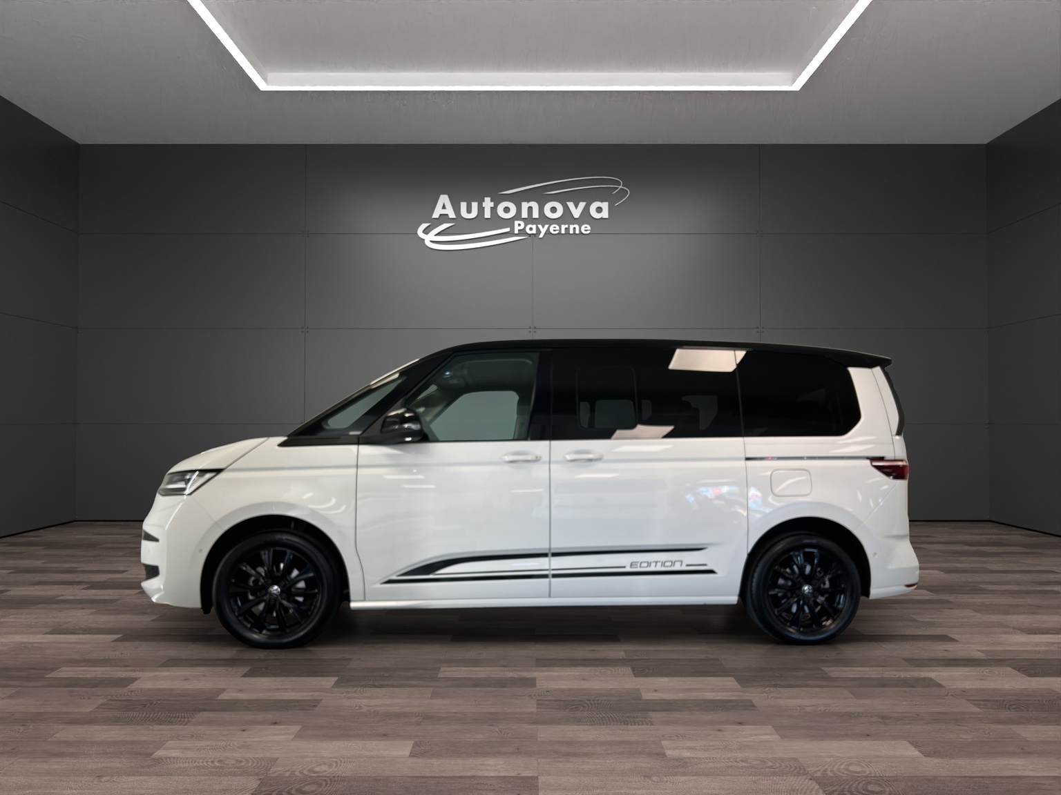VW Multivan 2.0 TDI Life Edition DSG-image-2
