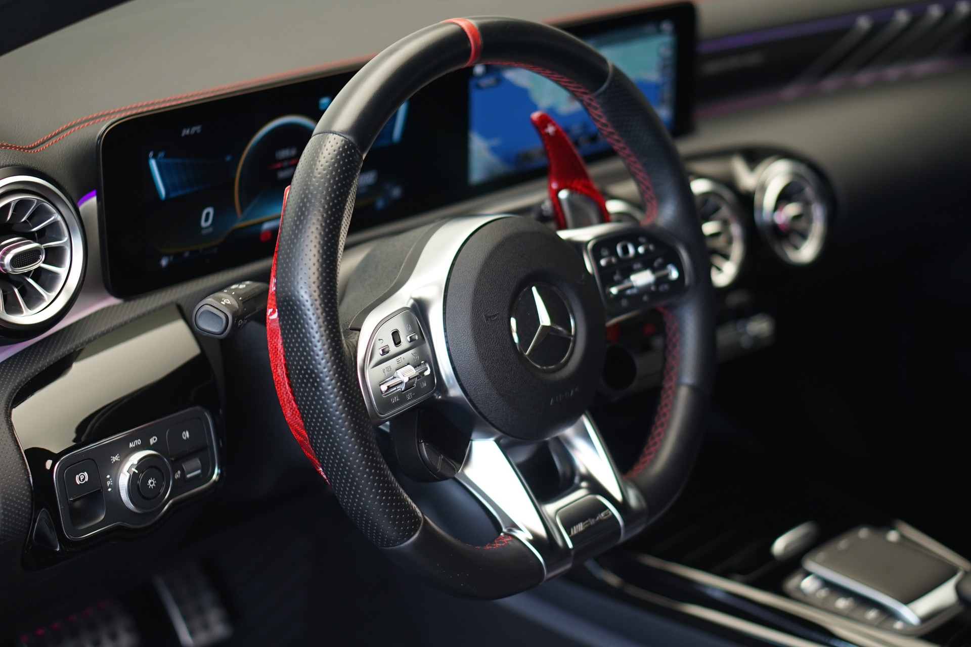 MERCEDES-BENZ CLA 45 S AMG 4Matic+ 8G-DCT *CH-Fahrzeug* *Performance Sitze*-image-24