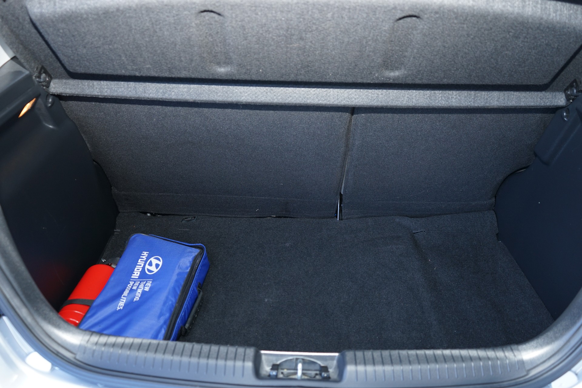 HYUNDAI i20 1.4 Style Automatic-image-11