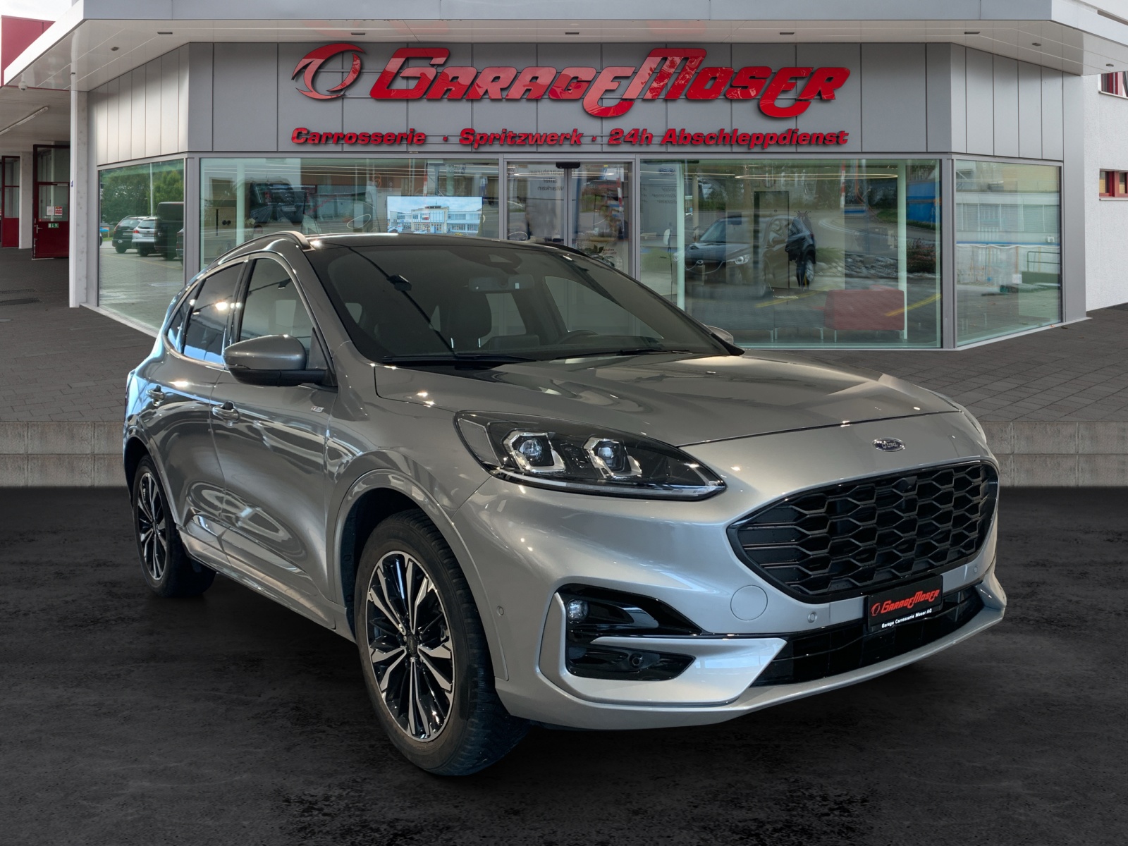 FORD Kuga 2.5 Plug-in Hybrid ST-Line X-image-2