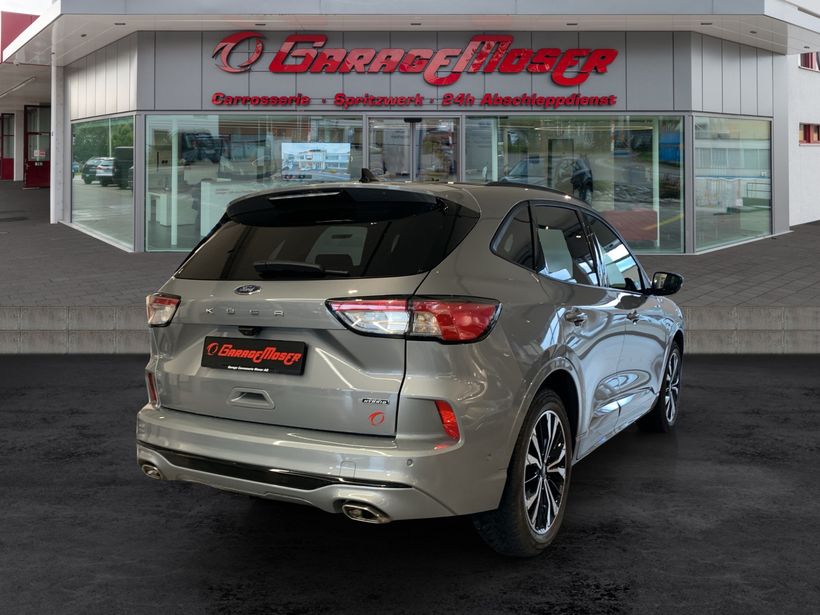 FORD Kuga 2.5 Plug-in Hybrid ST-Line X-image-4