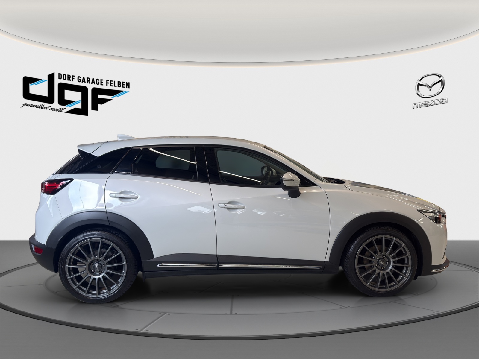 MAZDA CX-3 2.0 Revolution AWD-image-5
