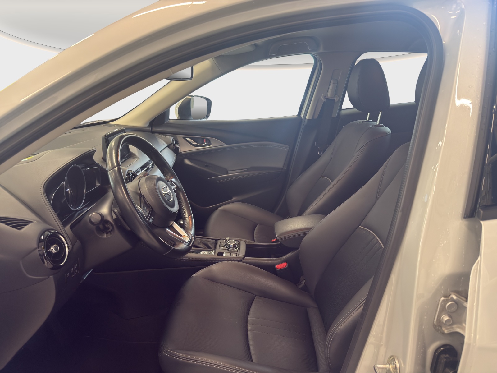 MAZDA CX-3 2.0 Revolution AWD-image-10
