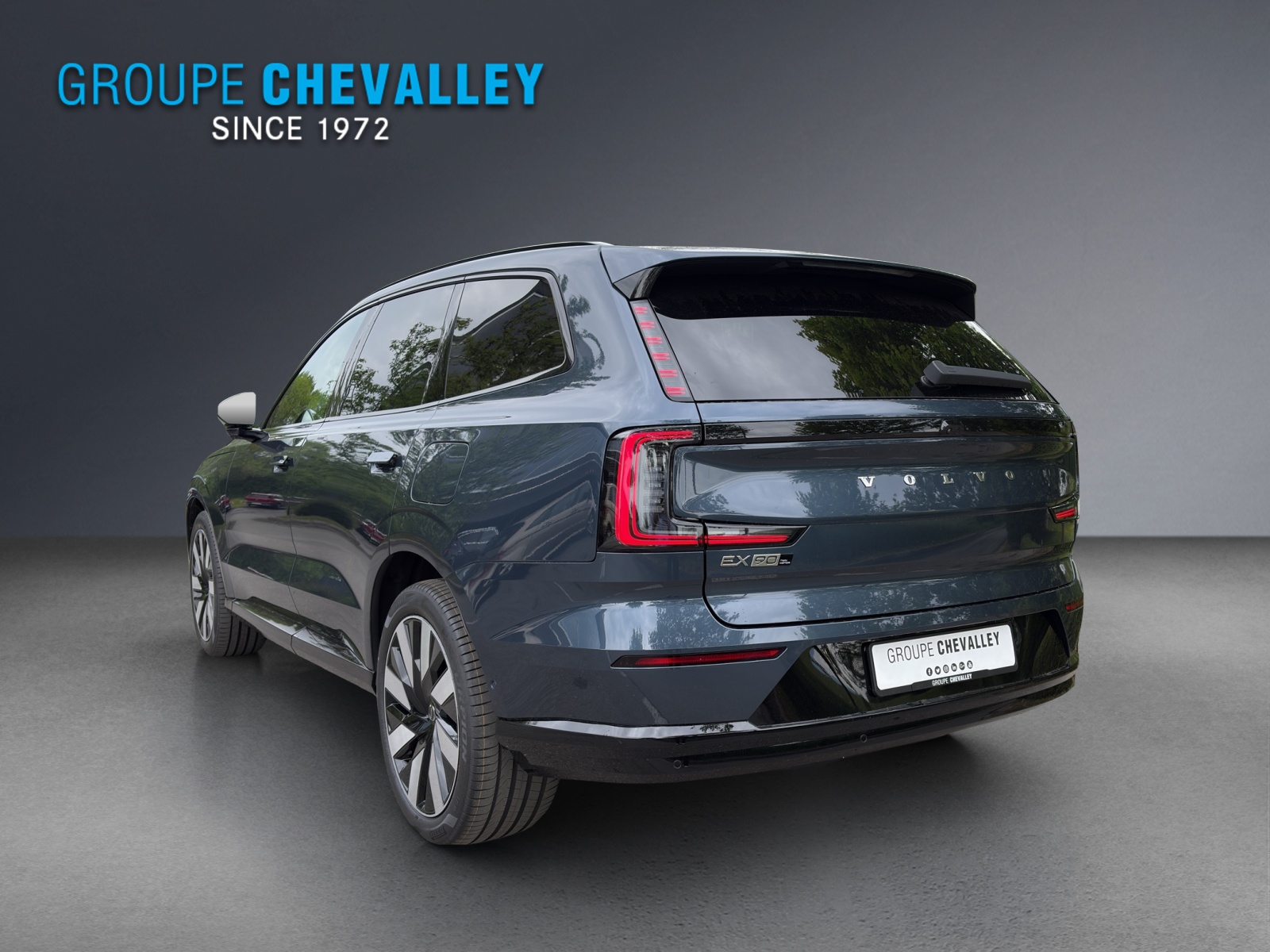 VOLVO EX90 Twin 106 kWh Ultra AWD-image-3