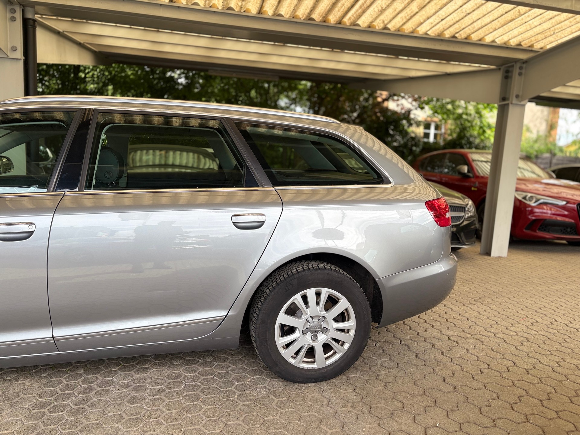 AUDI A6 Avant 2.8 V6 FSI multitronic-image-2