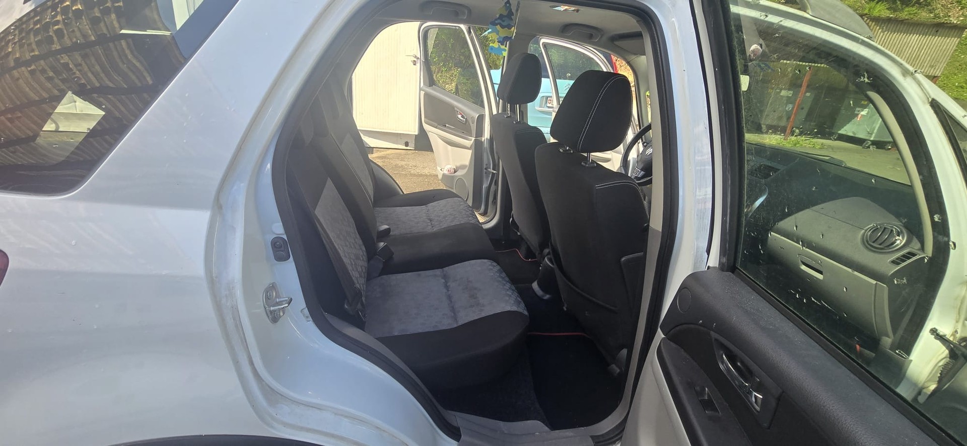 SUZUKI SX4 2.0 TD GL Top 4WD-image-10