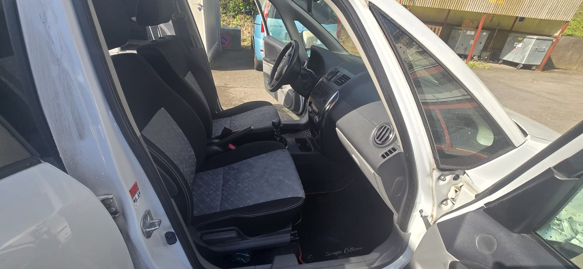 SUZUKI SX4 2.0 TD GL Top 4WD-image-11