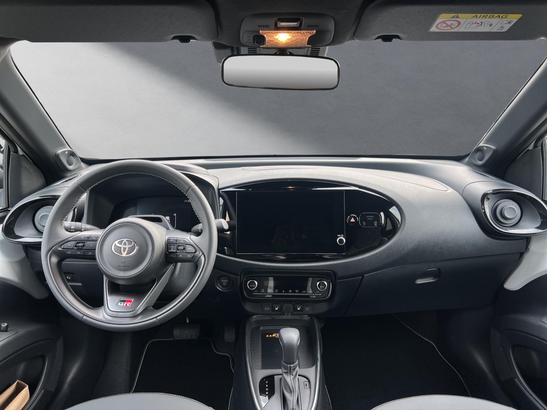 TOYOTA Aygo X 1.5 VVT-i HSD GR Sport-image-3