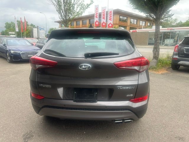 HYUNDAI Tucson 1.6 TGDI Vertex 4WD Automatic-image-4