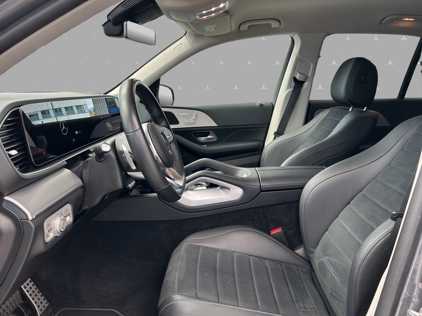MERCEDES-BENZ GLE 350 de 4Matic AMG Line 9G-Tronic-image-7