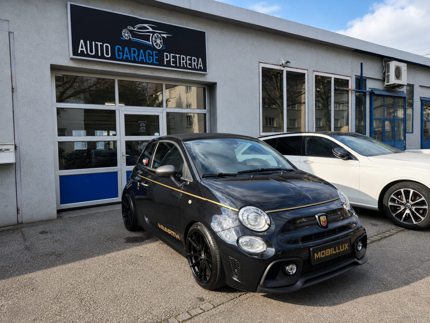 FIAT 595C 1.4 16V Turbo Abarth Scorpione Oro * 1 of 2000 * Akrapovic * Frisch ab Service * MFK * 8 Fach Bereift *-image-0