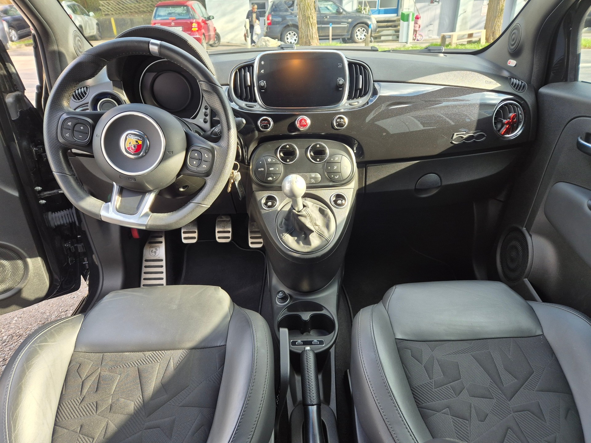 FIAT 595C 1.4 16V Turbo Abarth Scorpione Oro * 1 of 2000 * Akrapovic * Frisch ab Service * MFK * 8 Fach Bereift *-image-6