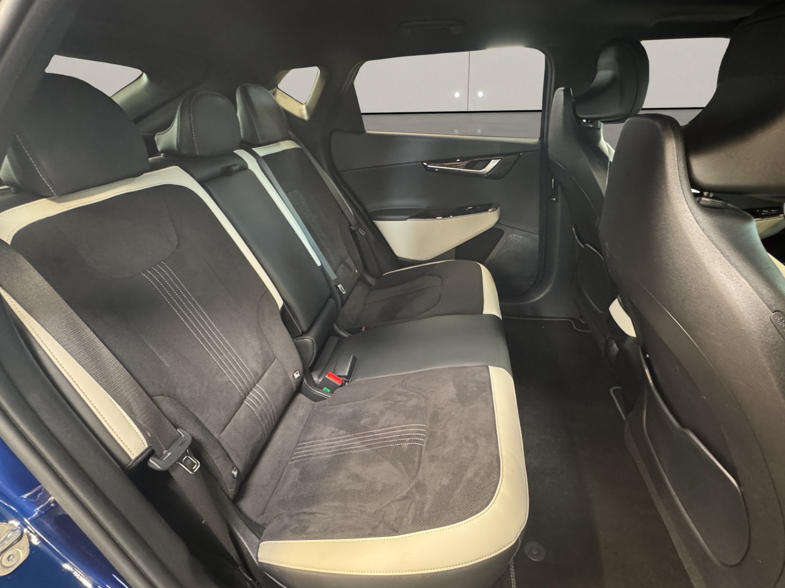 KIA EV6 77 kWh GT-Line 4x4-image-8
