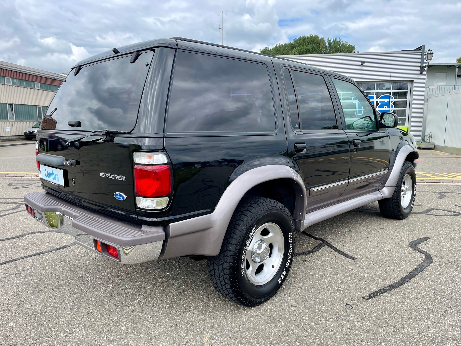 FORD Explorer 4.0 Sport * TEILRESTAURIERT - VON LIEBHABER *-image-7