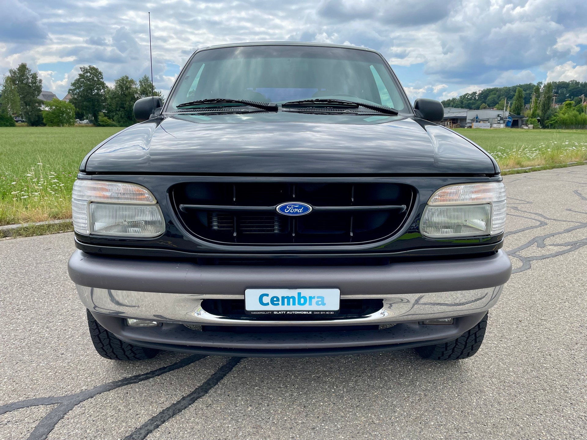 FORD Explorer 4.0 Sport * TEILRESTAURIERT - VON LIEBHABER *-image-11