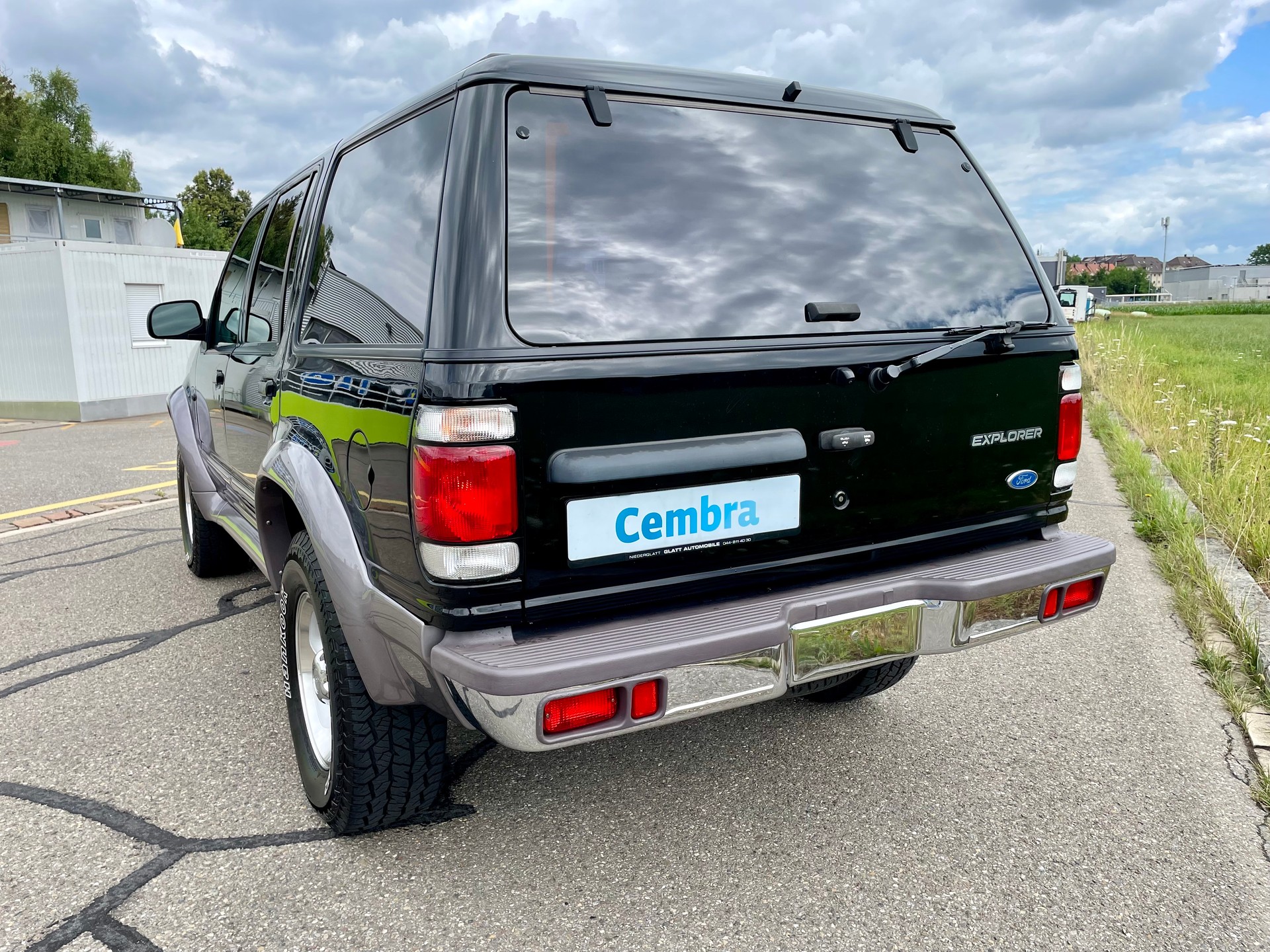 FORD Explorer 4.0 Sport * TEILRESTAURIERT - VON LIEBHABER *-image-5