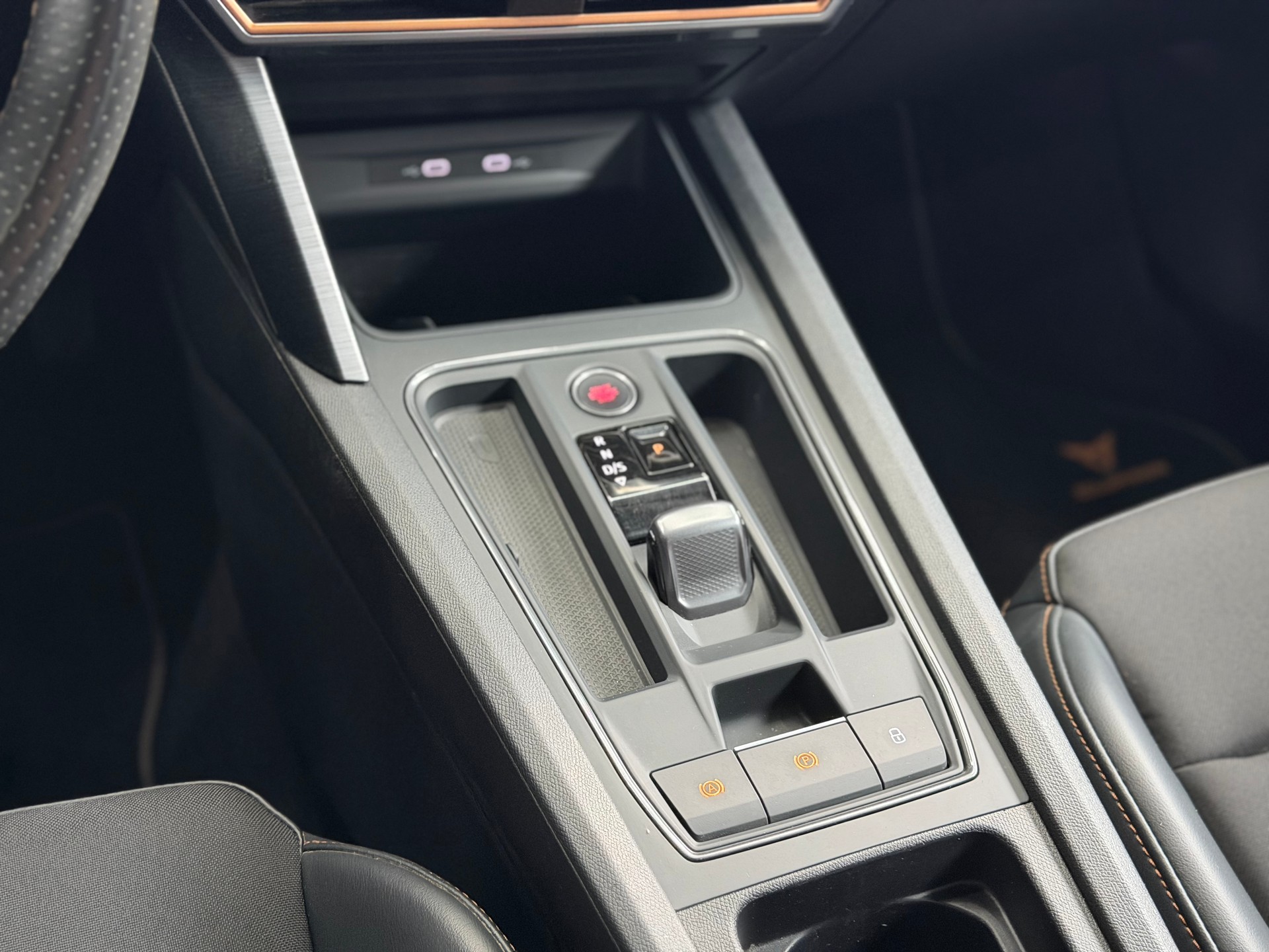 CUPRA Formentor 1.4 e-HYBRID pHEV DSG-image-11
