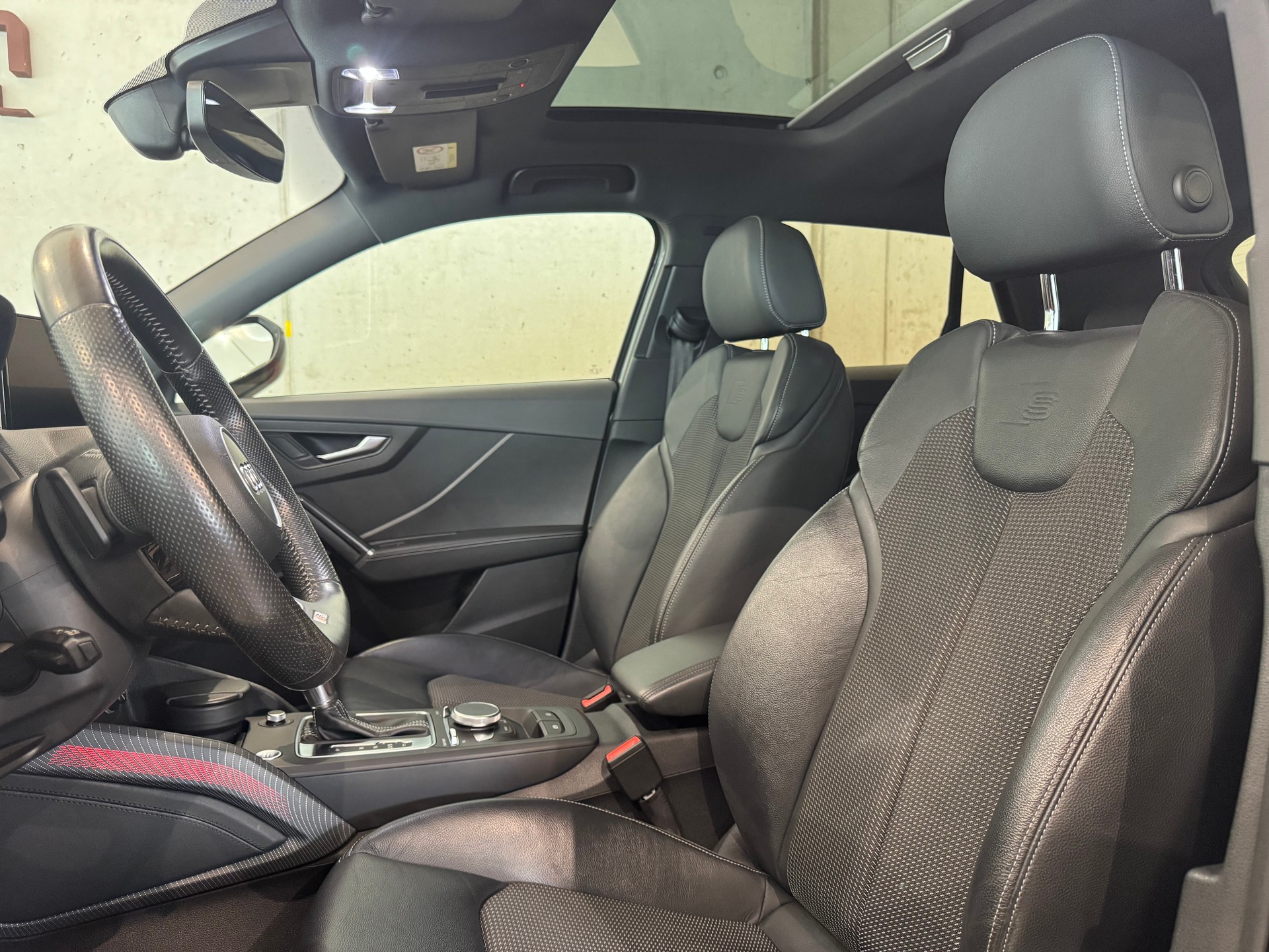 AUDI Q2 2.0 TFSI sport S Line quattro S-tronic || PANORAMA || SPURHALTE || S-LINE INTERIEUR & EXTERIEUR-image-19
