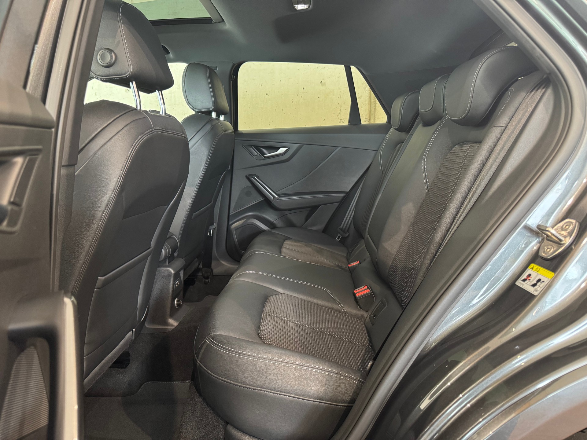 AUDI Q2 2.0 TFSI sport S Line quattro S-tronic || PANORAMA || SPURHALTE || S-LINE INTERIEUR & EXTERIEUR-image-25
