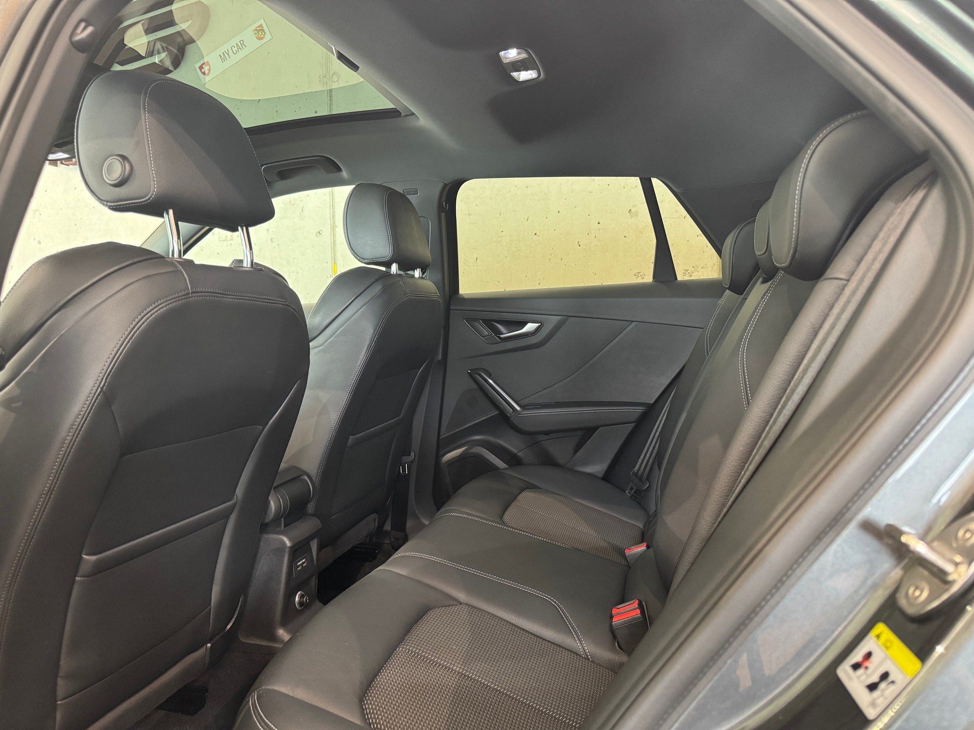 AUDI Q2 2.0 TFSI sport S Line quattro S-tronic || PANORAMA || SPURHALTE || S-LINE INTERIEUR & EXTERIEUR-image-26