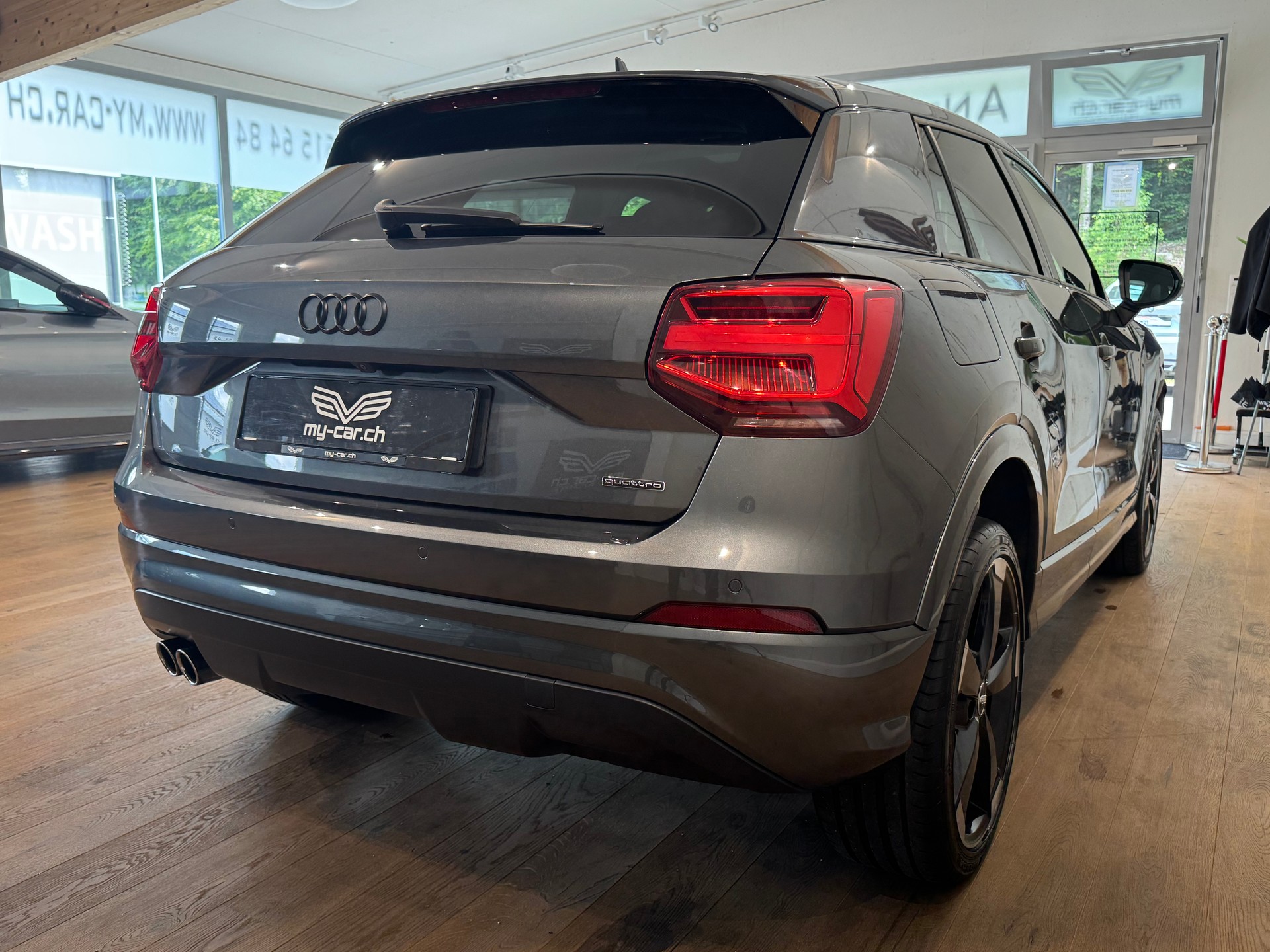 AUDI Q2 2.0 TFSI sport S Line quattro S-tronic || PANORAMA || SPURHALTE || S-LINE INTERIEUR & EXTERIEUR-image-11