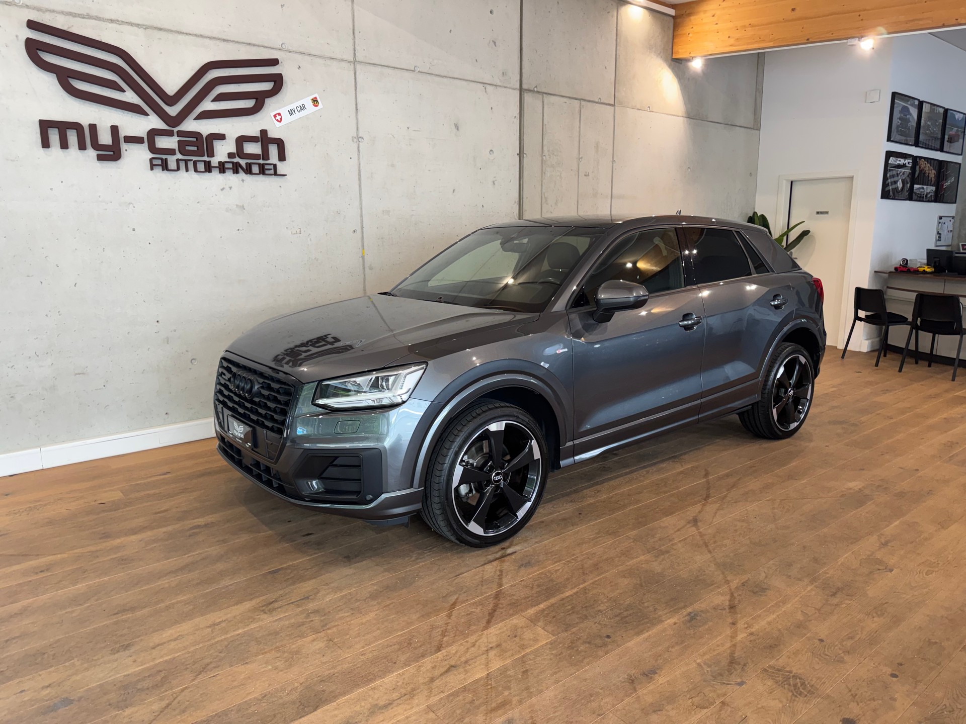 AUDI Q2 2.0 TFSI sport S Line quattro S-tronic || PANORAMA || SPURHALTE || S-LINE INTERIEUR & EXTERIEUR-image-2