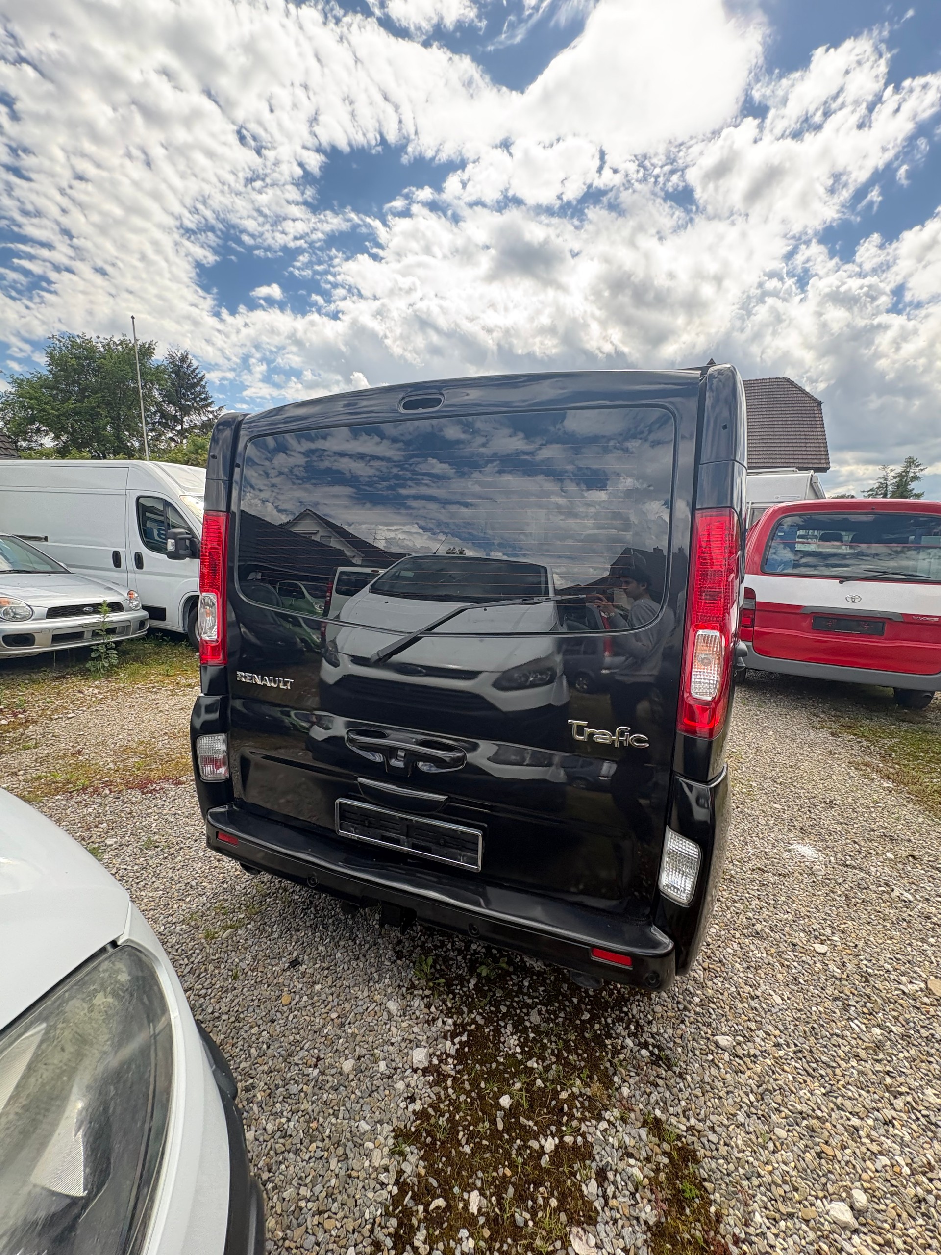 RENAULT trafic Multivan Doppelbett 7 Plätze MFK-image-12