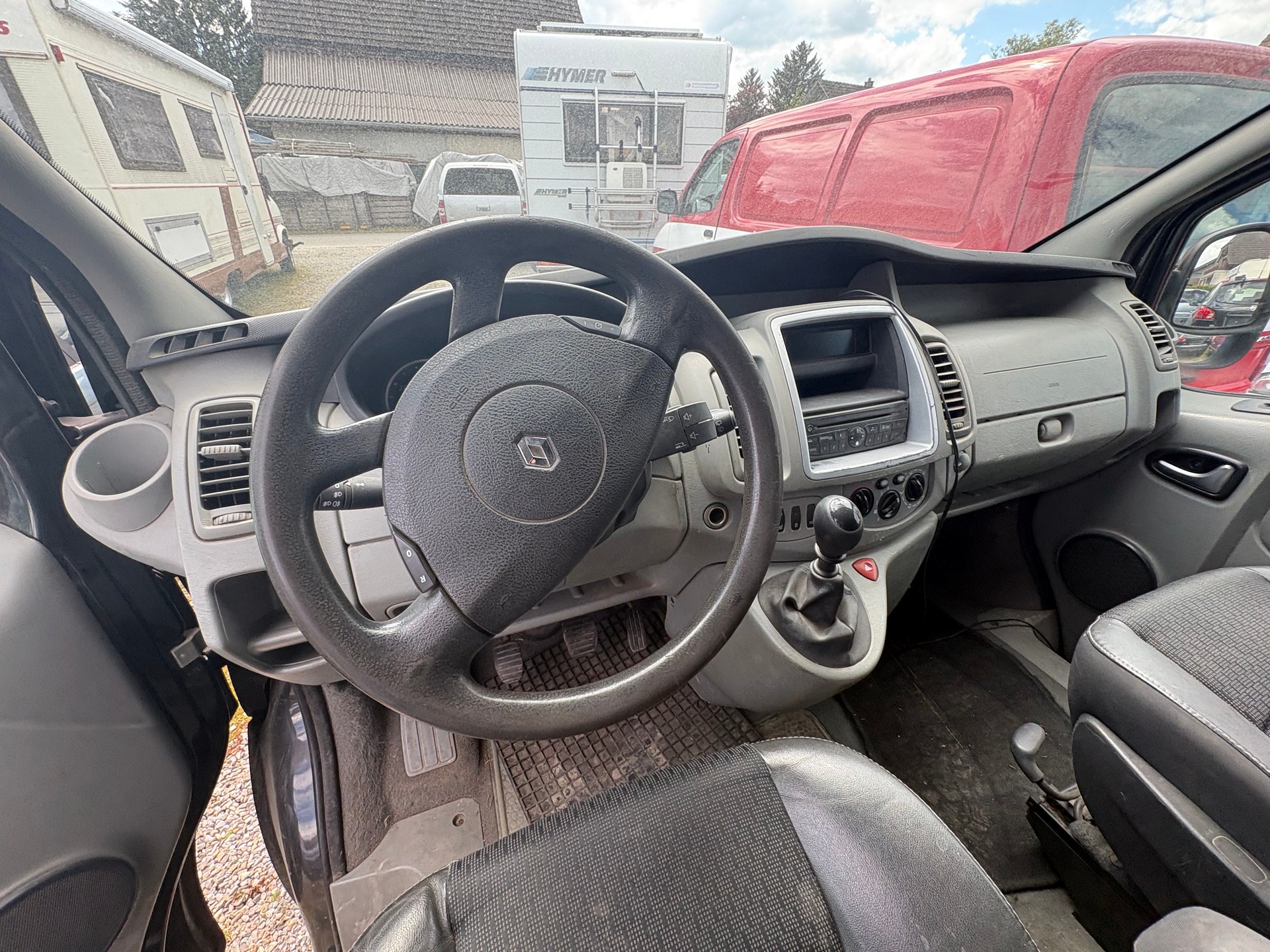 RENAULT trafic Multivan Doppelbett 7 Plätze MFK-image-8