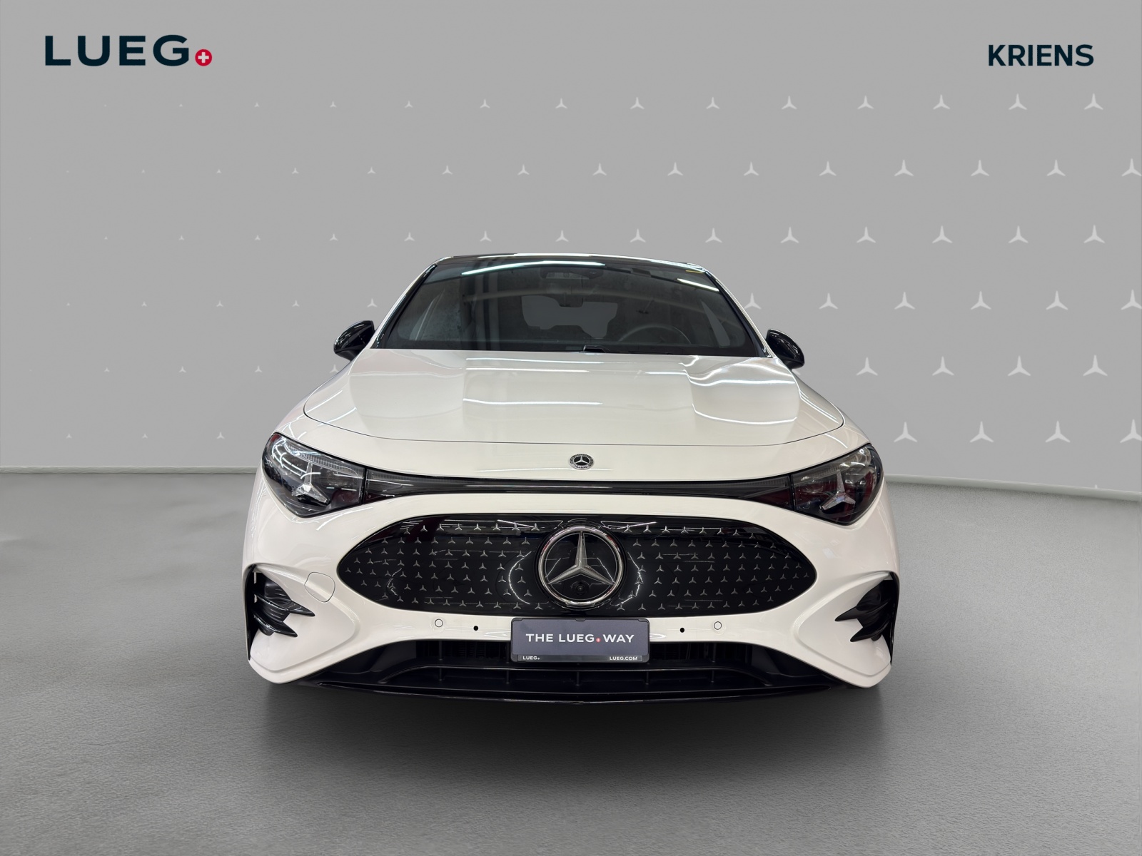 MERCEDES-BENZ CLA 250+ 85 kWh - EQ - AMG / DISTRONIC / Rückfahrkamera / Panorama-Dach-image-5
