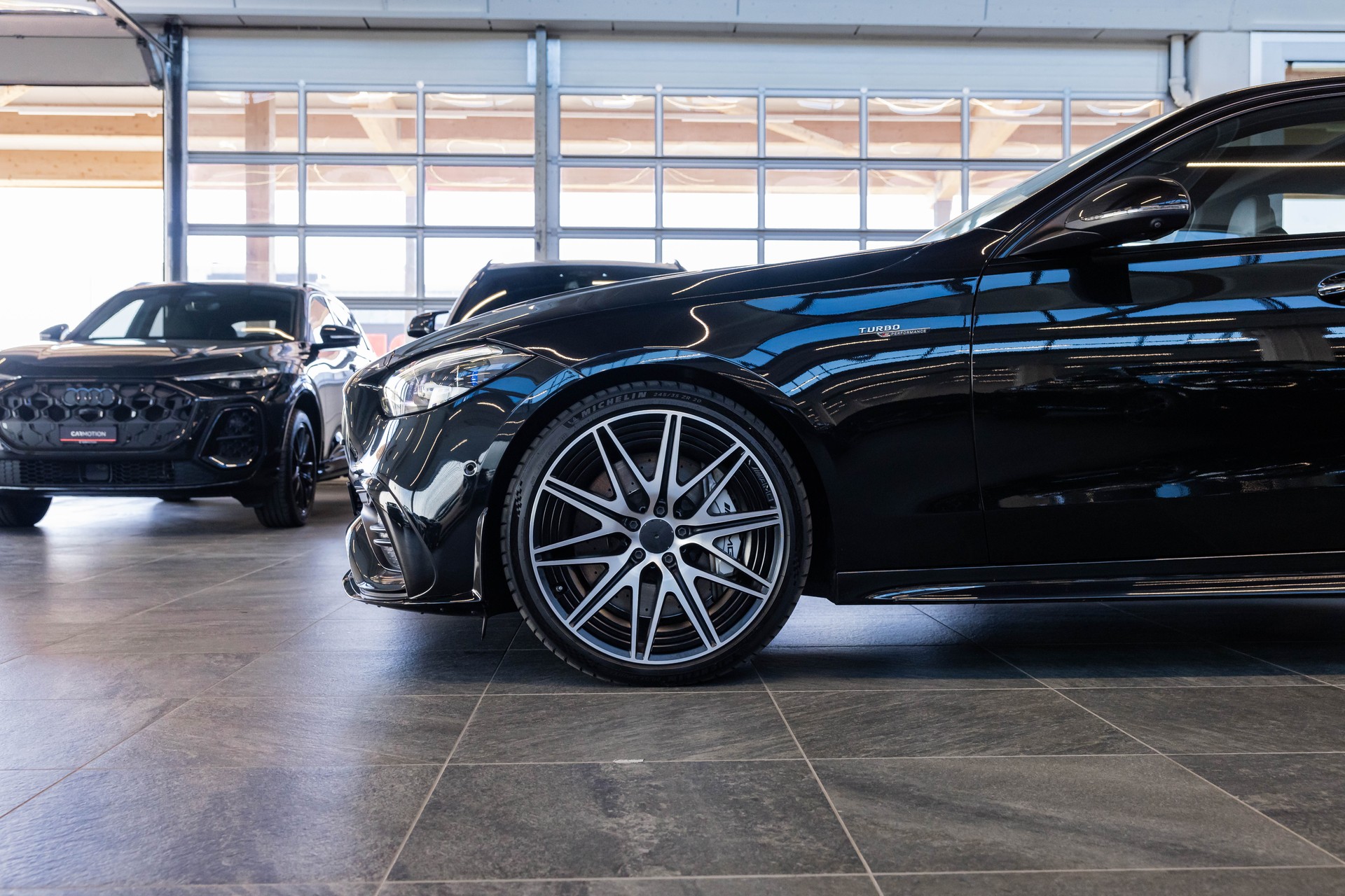MERCEDES-BENZ C 43 AMG 4matic / Panorama-Schiebedach / Head-Up Display / Burmester Sound-image-9