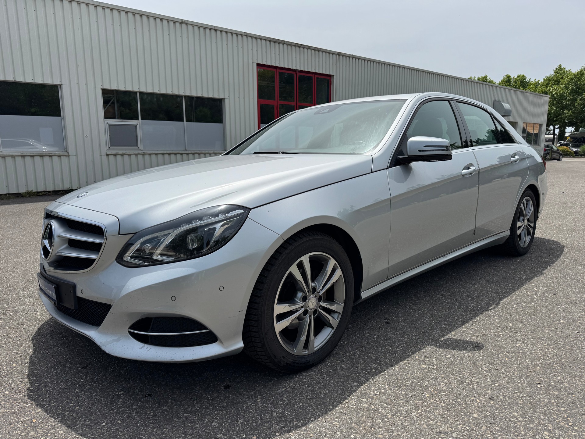 MERCEDES-BENZ E 220 BlueTEC Elégance 9G-Tronic-image-0