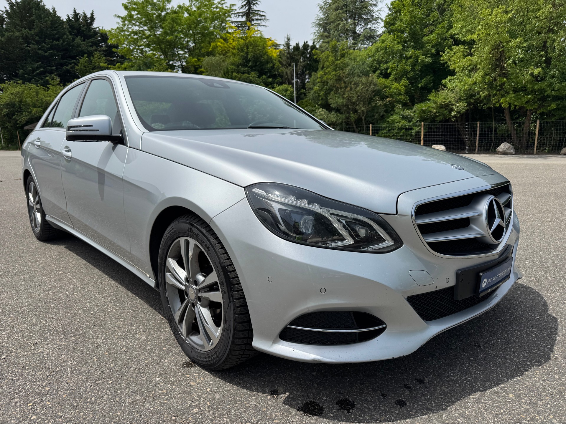 MERCEDES-BENZ E 220 BlueTEC Elégance 9G-Tronic-image-3