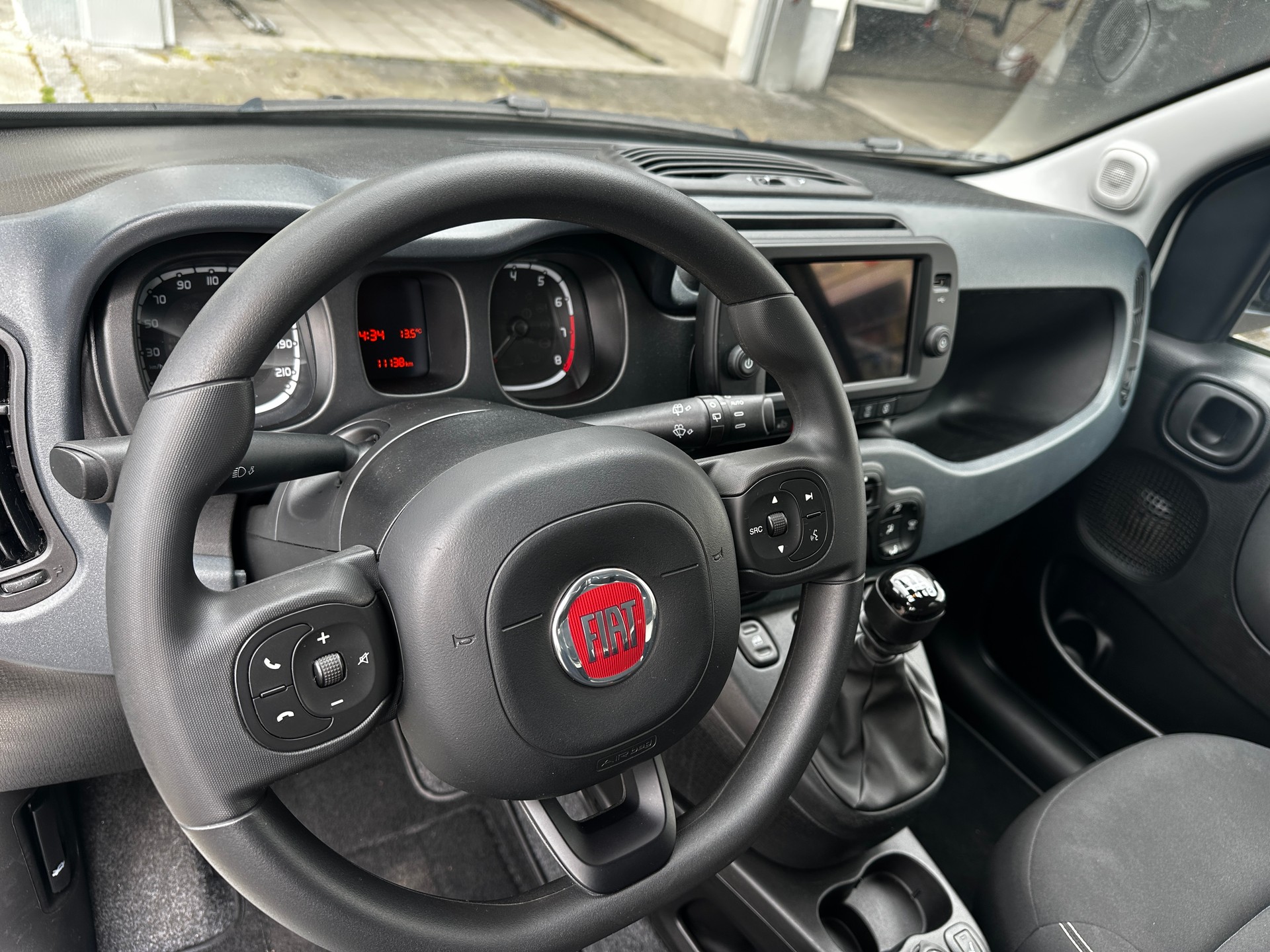 FIAT Panda 1.0 MHEV Cult-image-8