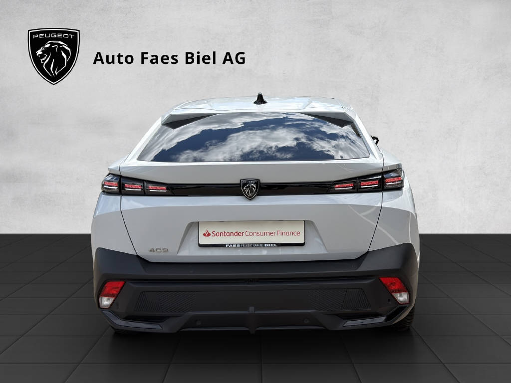 PEUGEOT 408 1.2 Hybrid Allure-image-4