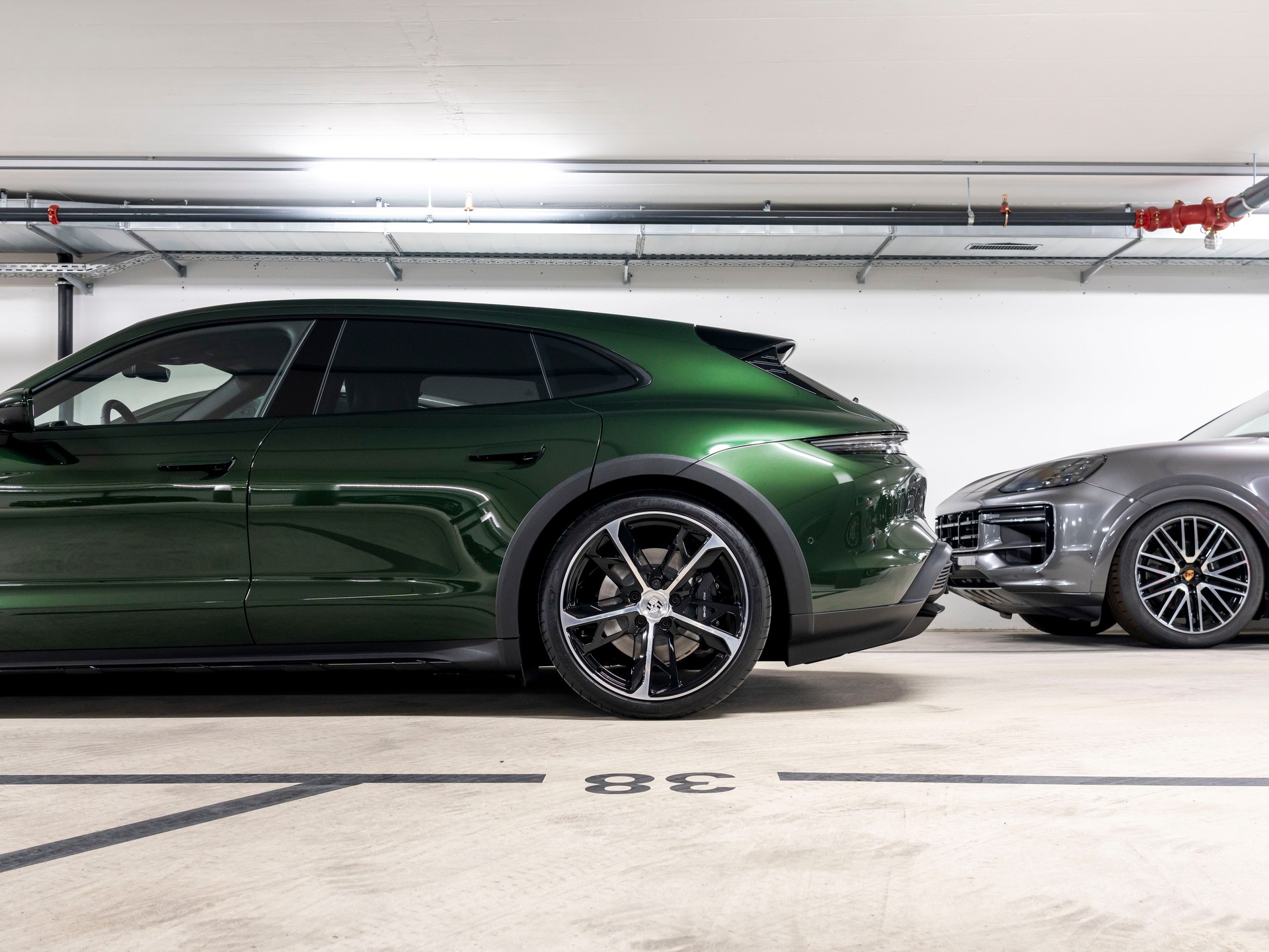 PORSCHE Taycan CrossTurismo 4 104kWh-image-9