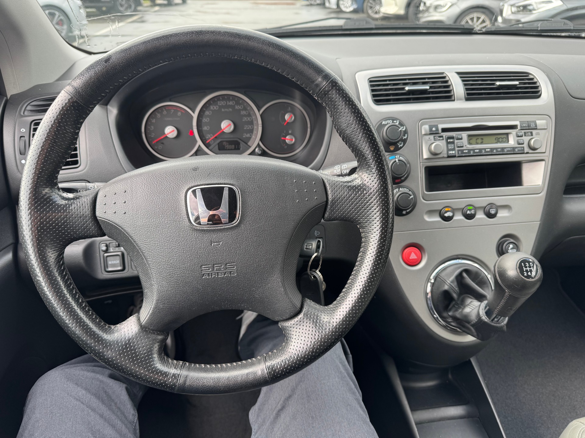 HONDA Civic 1.6i LS-image-15