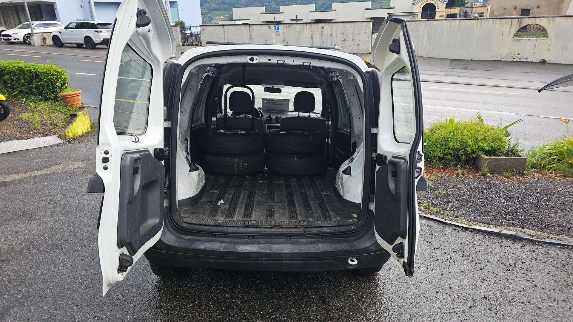 DACIA LOGAN VAN 1.6-image-3