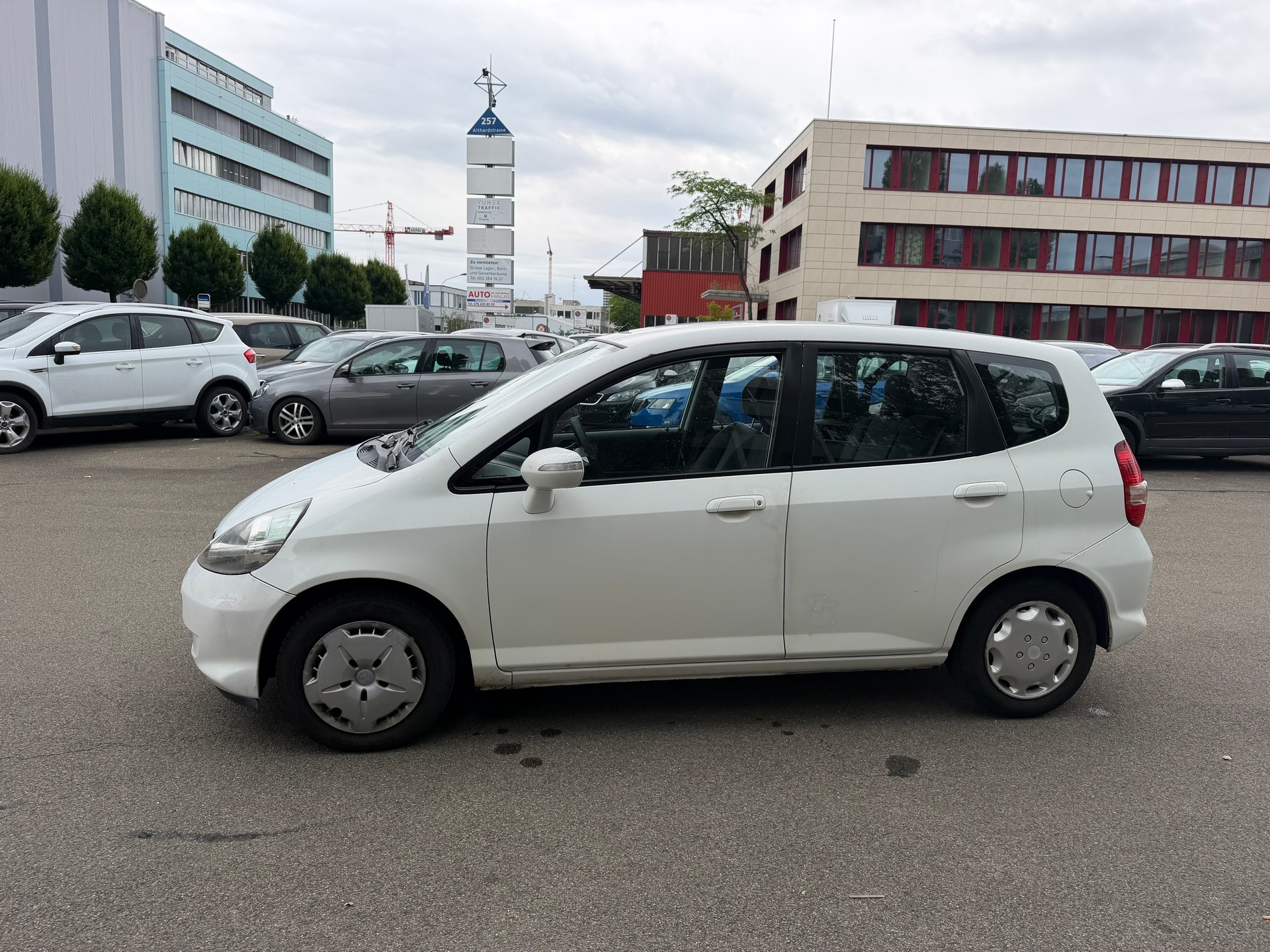 HONDA Jazz 1.4i LS Formula 1 CVT-image-4