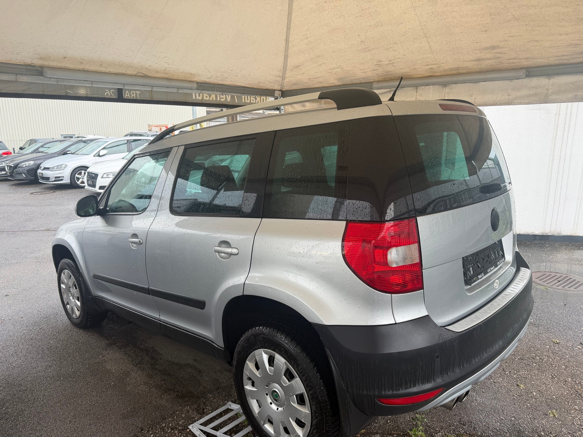 SKODA Yeti 2.0 TDI Ambition 4x4 DSG-image-2
