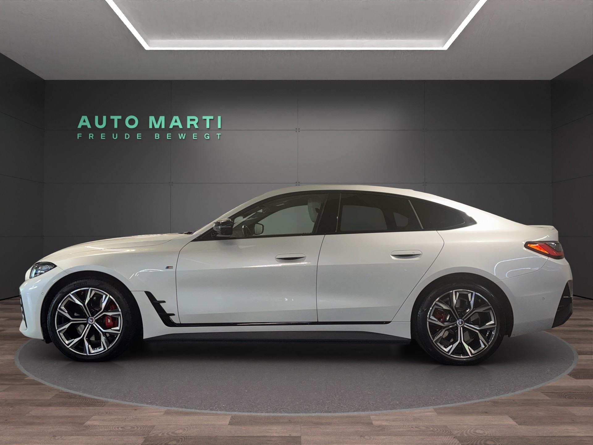 BMW i4 M50-image-2