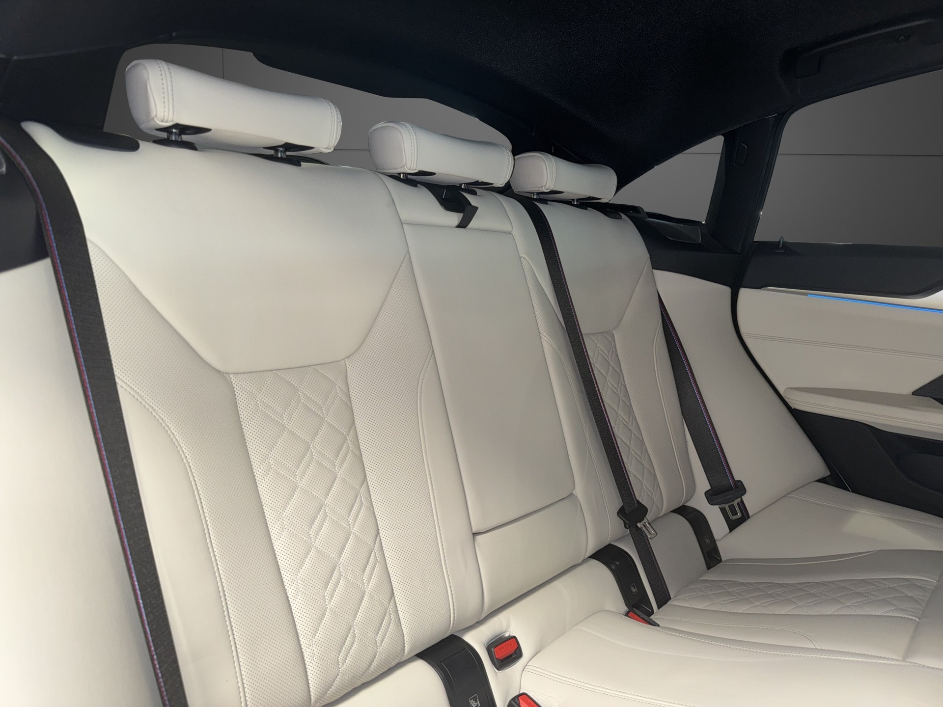 BMW i4 M50-image-20