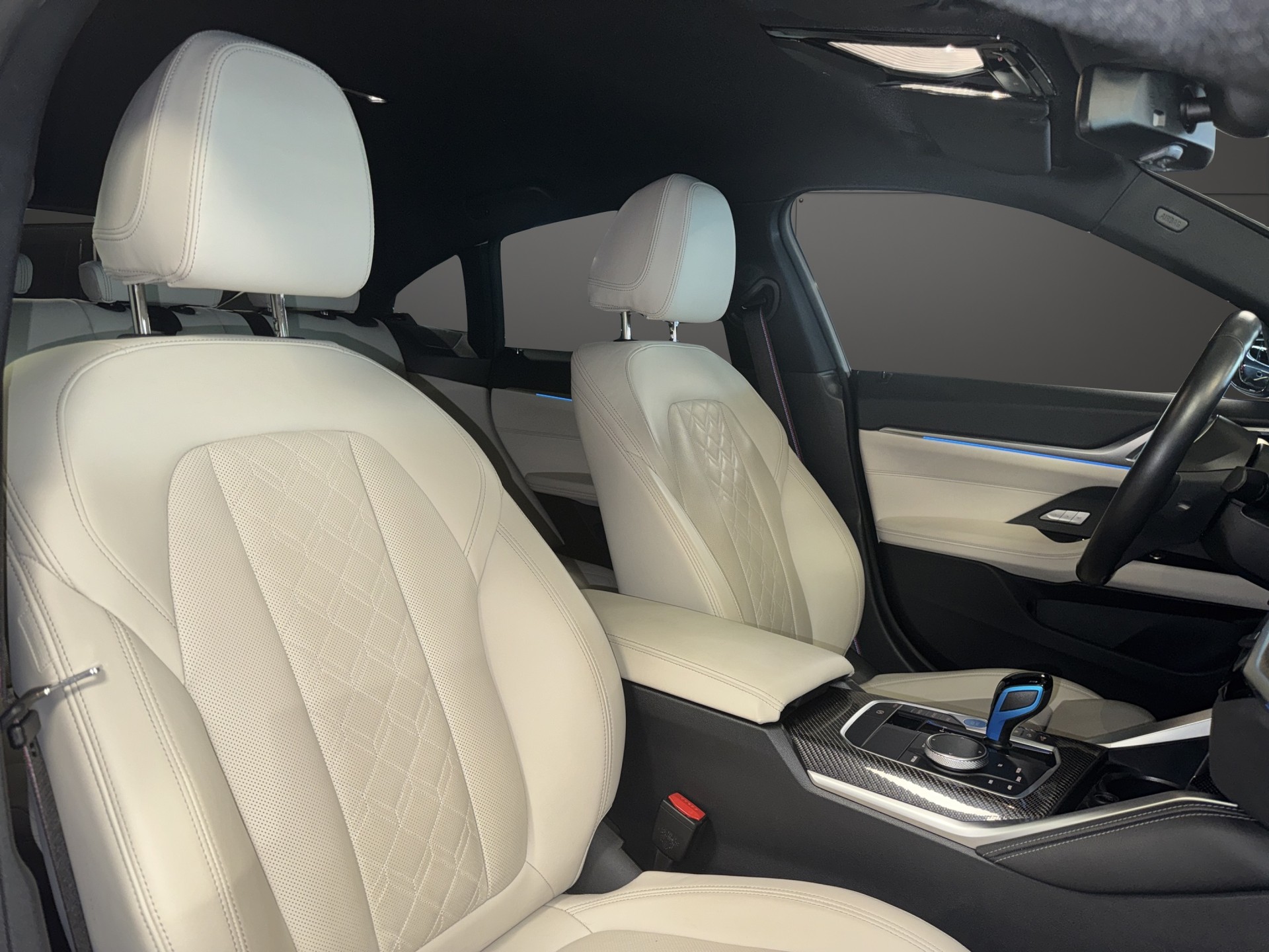 BMW i4 M50-image-21