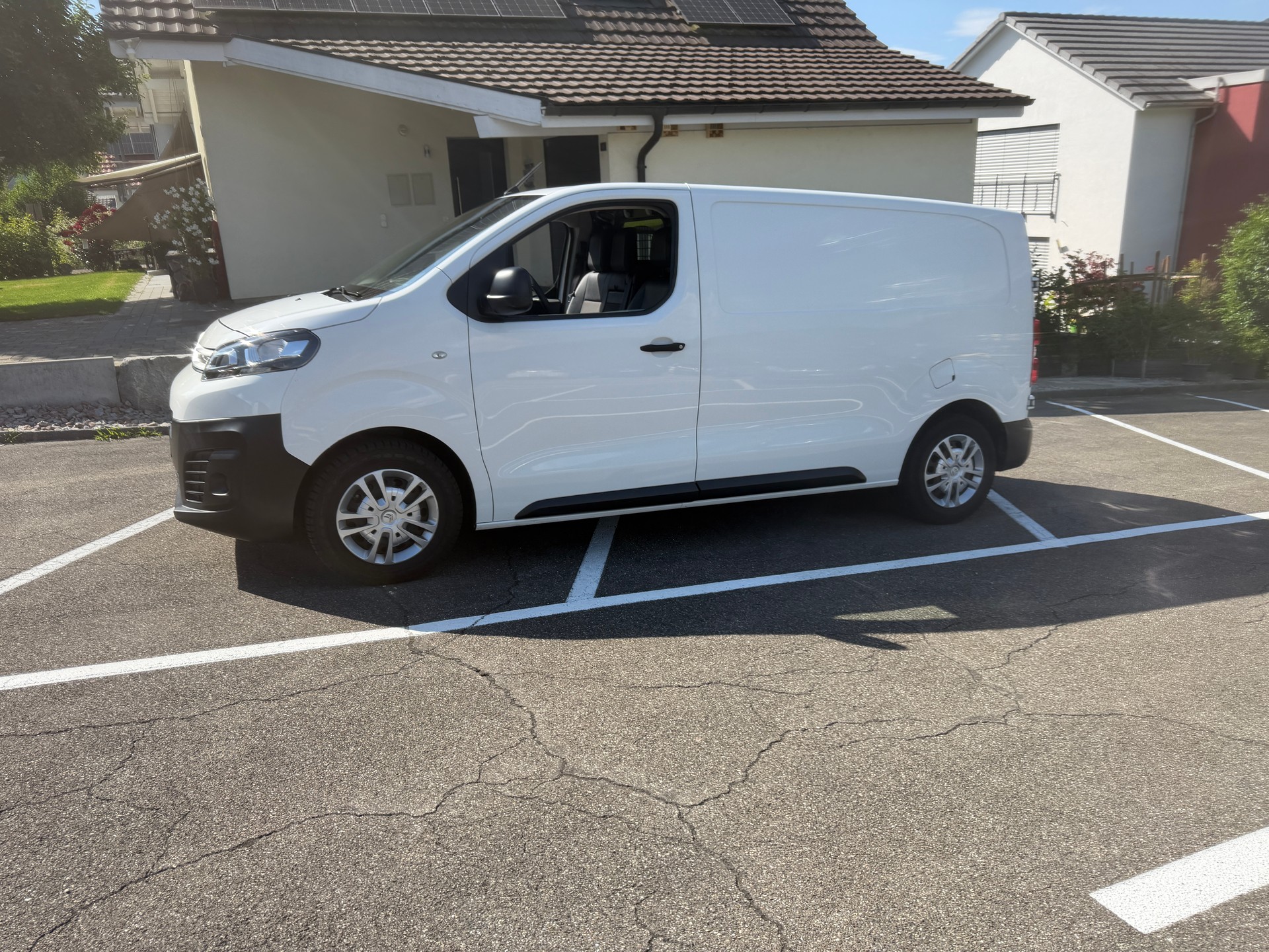 CITROEN Jumpy 2.0 BlueHDi 180 S&S M Komfort EAT6-image-1