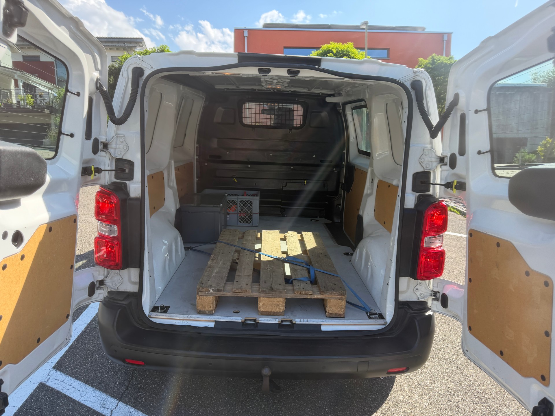 CITROEN Jumpy 2.0 BlueHDi 180 S&S M Komfort EAT6-image-3