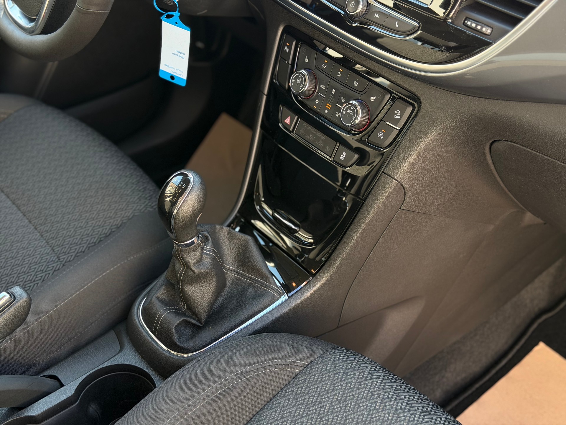OPEL Mokka X 1.4i 16V Turbo Enjoy 4WD-image-18