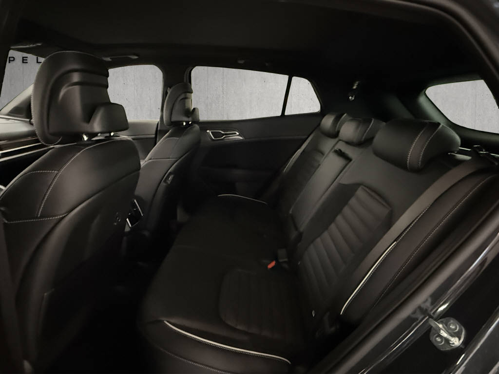 KIA Sportage 1.6 T-GDi Hybrid GT-Line-image-10