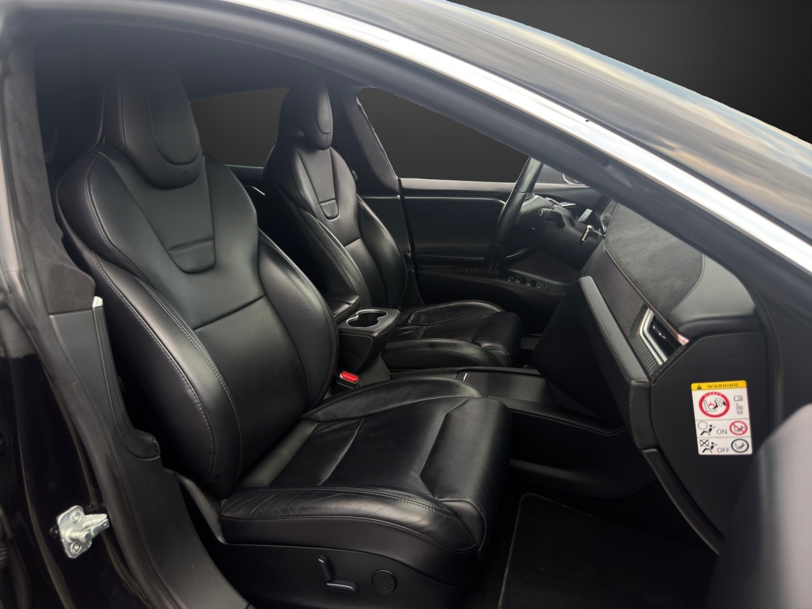 TESLA Model S 75 mit 388 PS-image-8