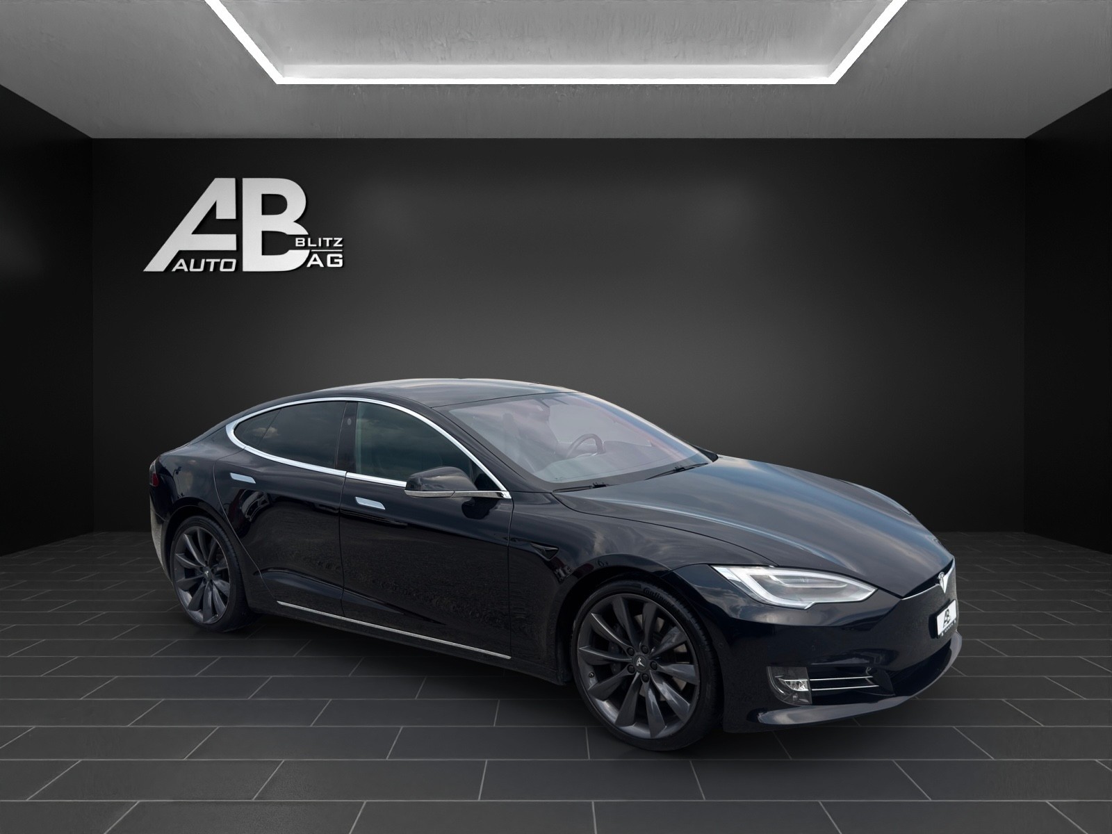 TESLA Model S 75 mit 388 PS-image-5